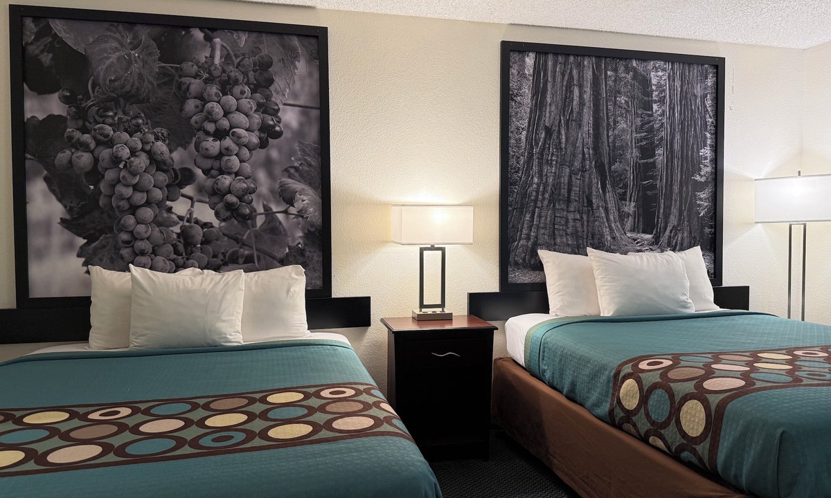 Selma Hotel | Super 8 by Wyndham Selma/Fresno Area
