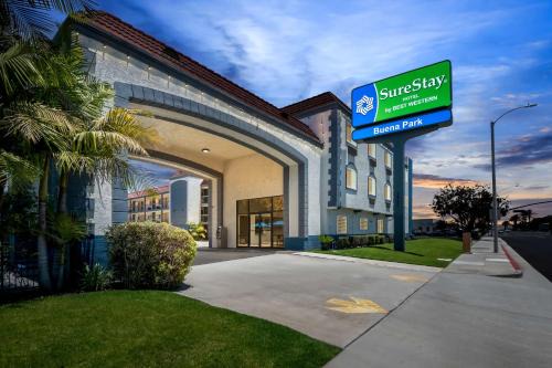 Buena Park Hotel | SureStay Hotel by Best Western Buena Park Anaheim