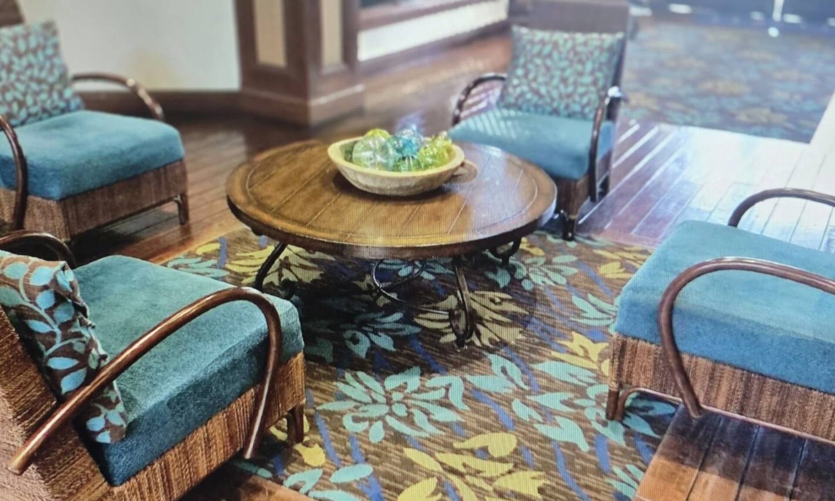 Las Vegas Resort | Tahiti Resort Las Vegas. 2 pools and a hot tub. 5 min away from the strip.