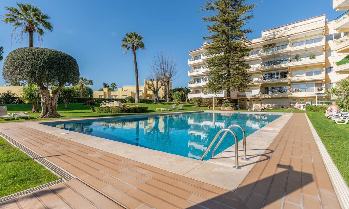 Vilamoura Apartment | Tasteful 1 BDR Flat W/Balcony & Pool by LovelyStay