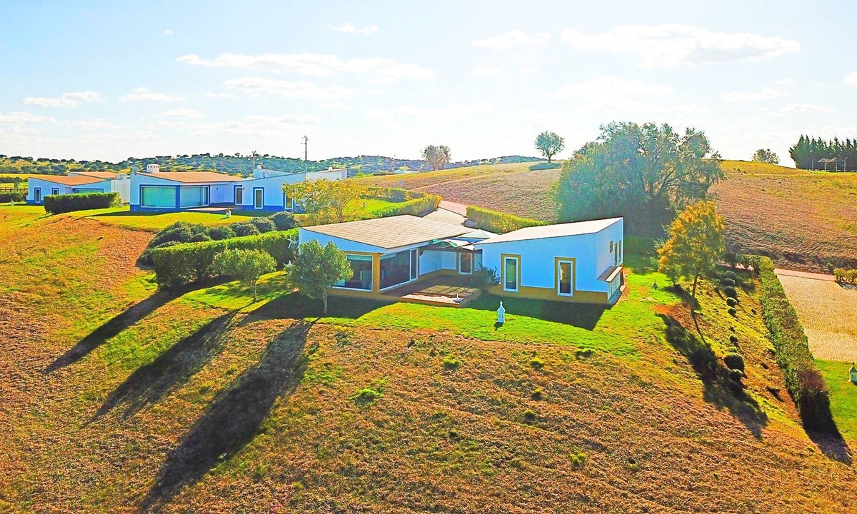 Cuba Villa | The Alentejo Refuge