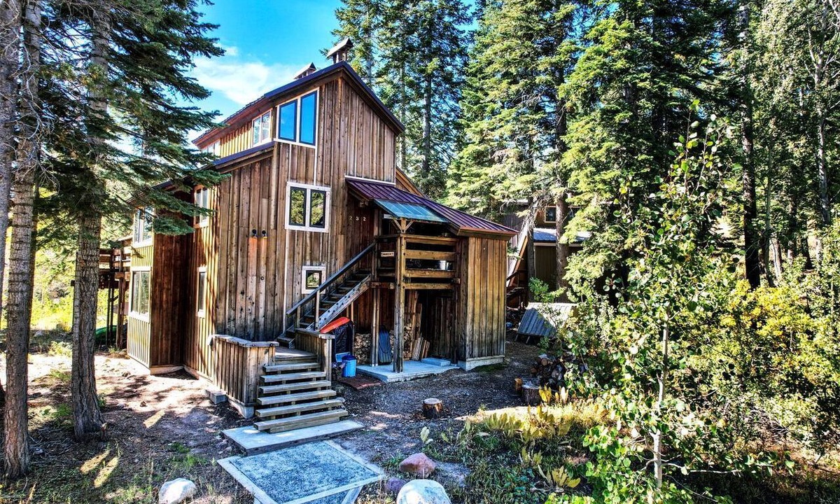 Bear Valley Cabin | The Glass House | Panoramic Mountain Views & Sauna