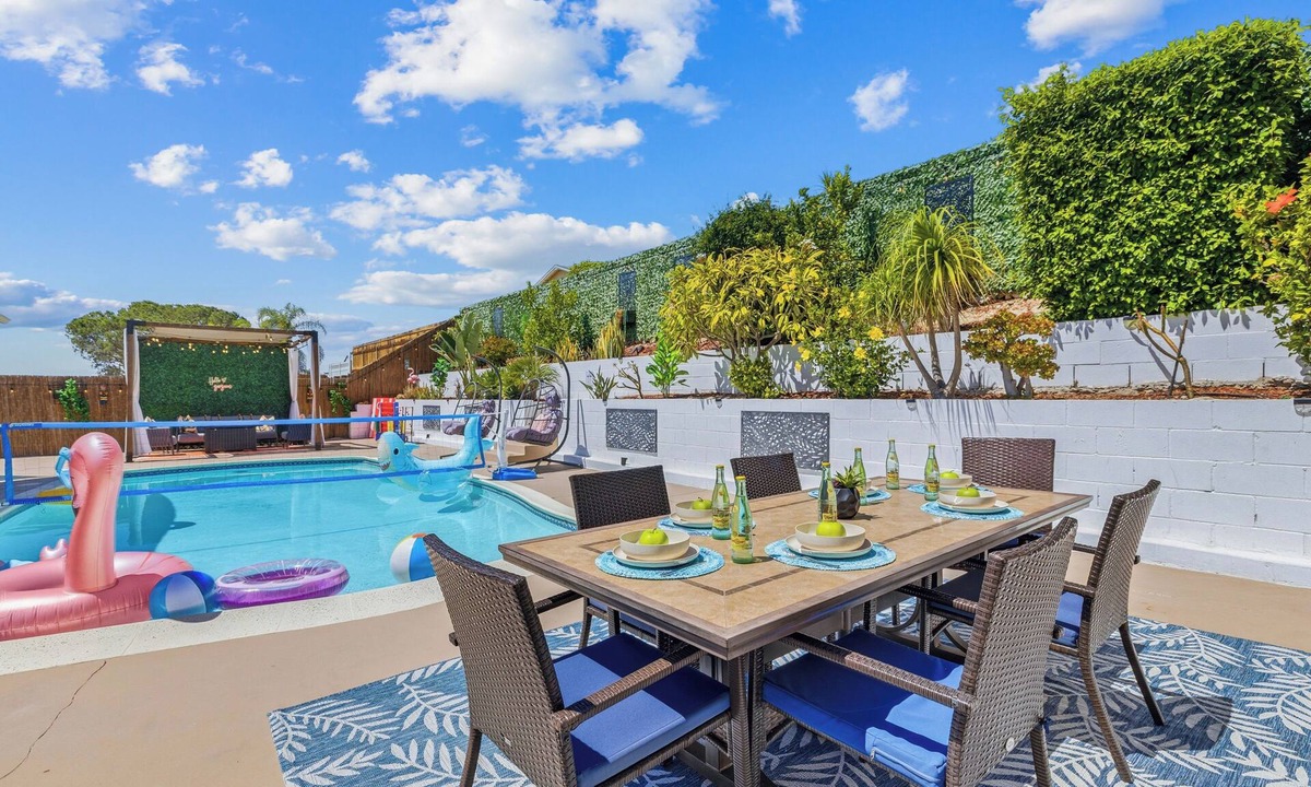 San Carlos House | The Hidden Treasure Estate