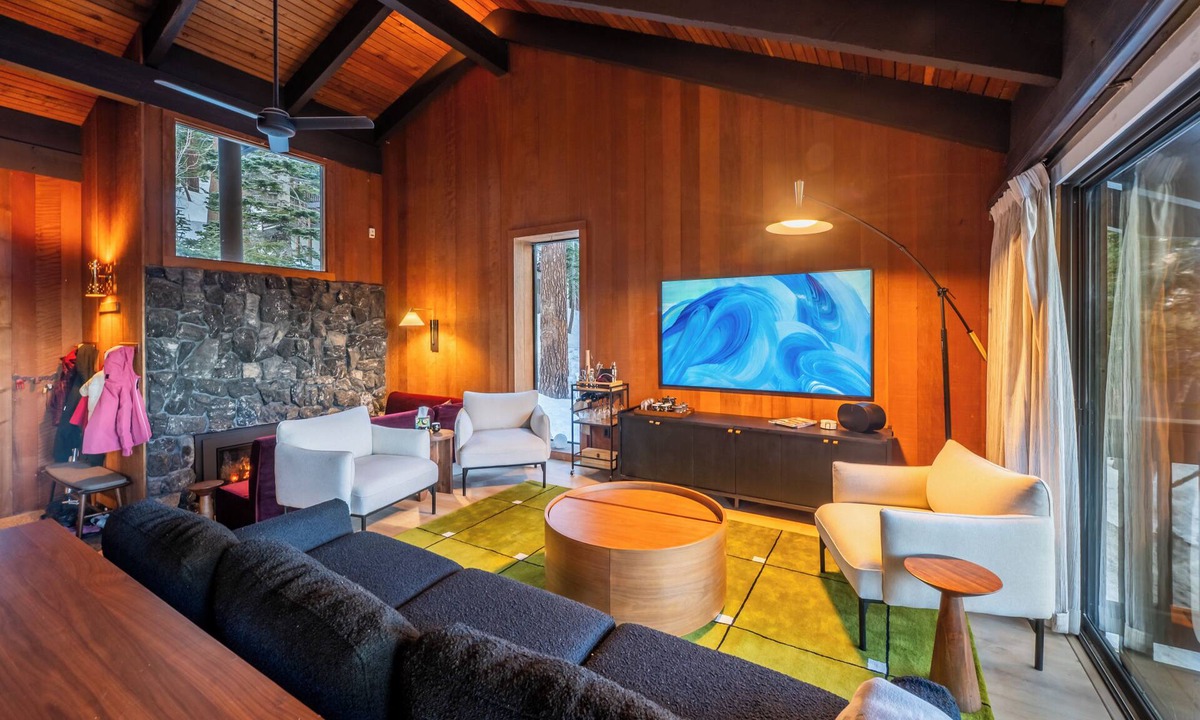 Mammoth Lakes Condo | The Icelander- Japandi Inspired Semi Ski-Out · EV · Hot tub. Above Canyon Lodge