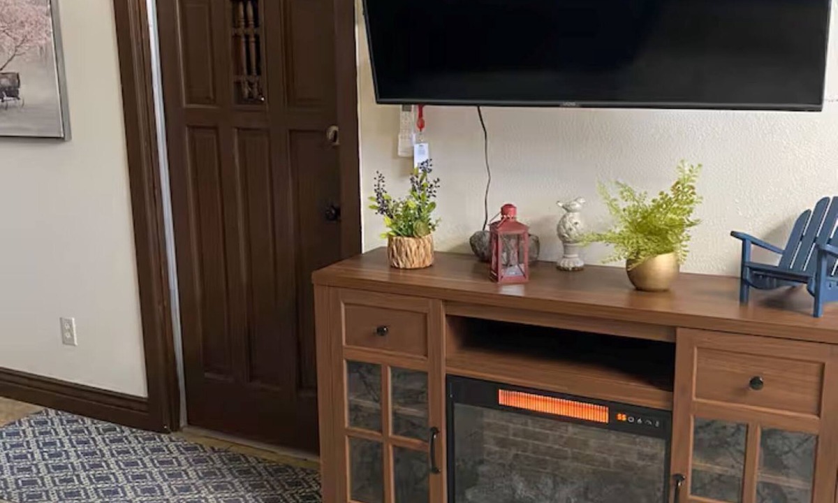 Pumpkin Center House | The little house
