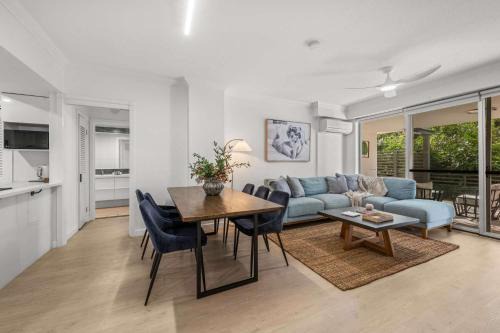 Bowen Hills Apartment | The Mews Bowen Hills - Spacious 3-Bedroom Apartment with Pool & Parking