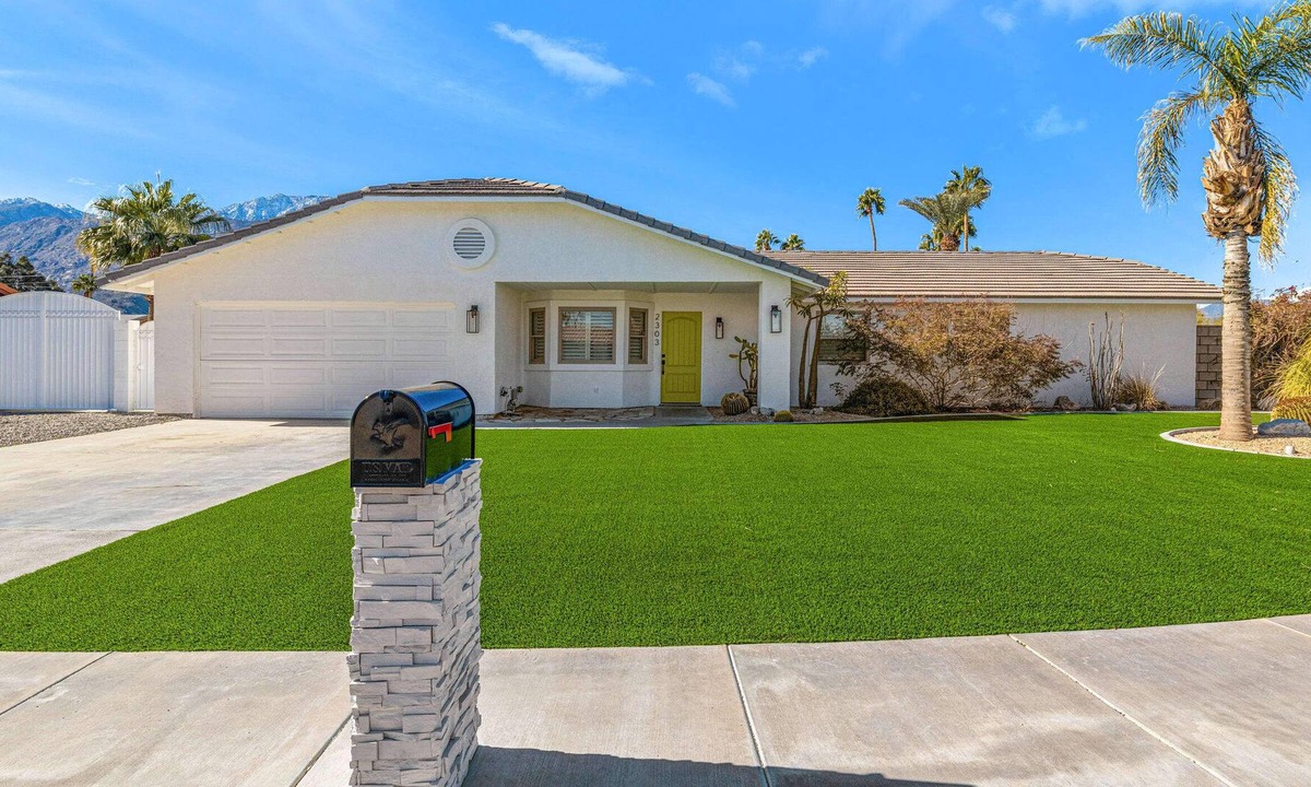 Racquet Club South House | The Oasis Haven Summa