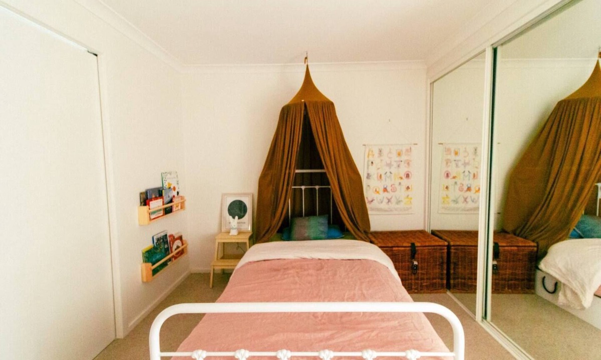 Rye House | The Terracotta Palace - Stylish 3 Bedrooms in Rye