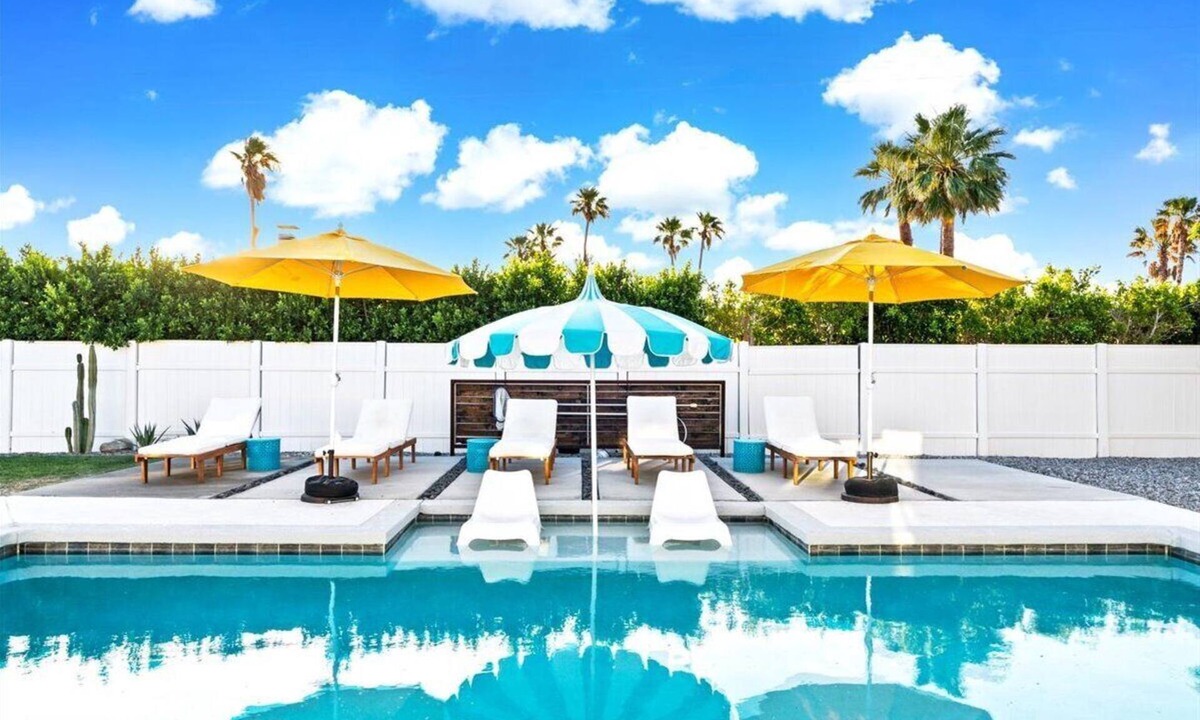 Racquet Club South House | The Yellow Palm - Pet Friendly with Pool