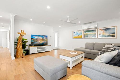 Golden Beach House | Theresa St 16 Golden Beach