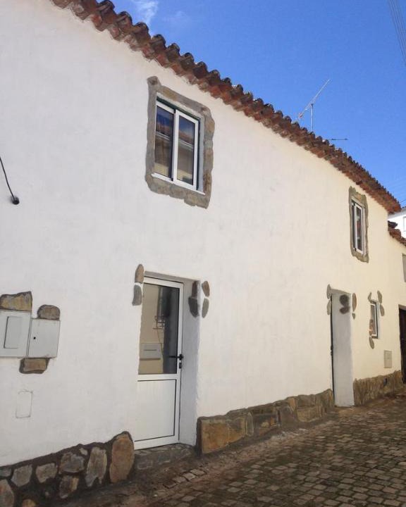 Sarzedas House | Thistle Cottage Alojamento Local