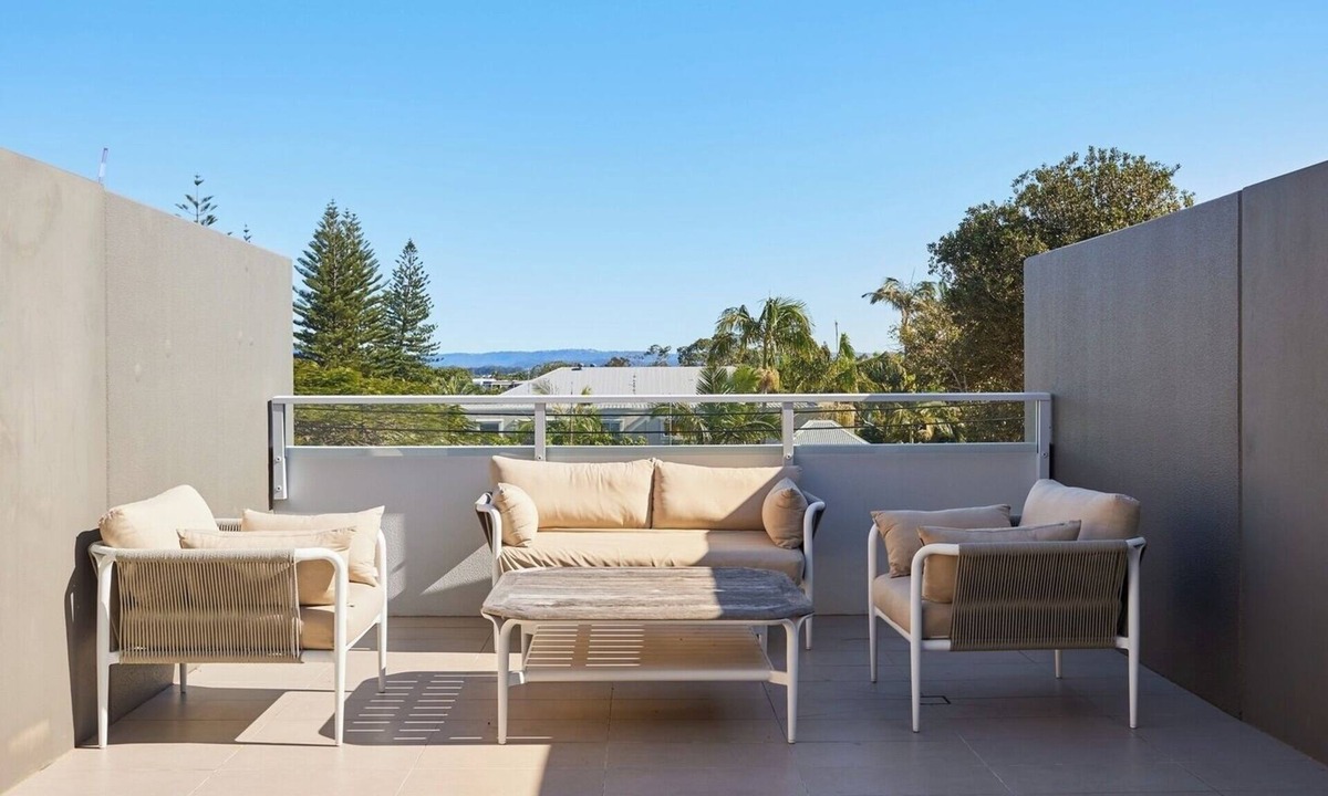 Surfers Paradise Apartment | Three Bedroom Comfortable Villa Surfers Paradise