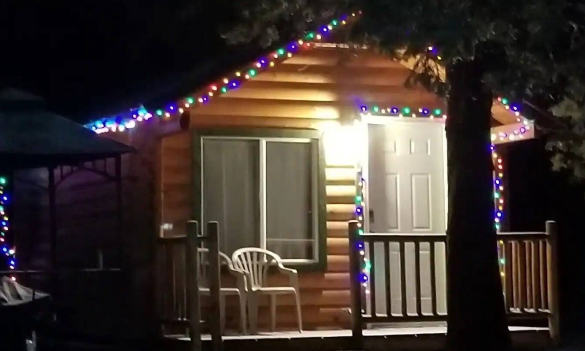 Woodlands Cabin | Tiny House in the Forest
