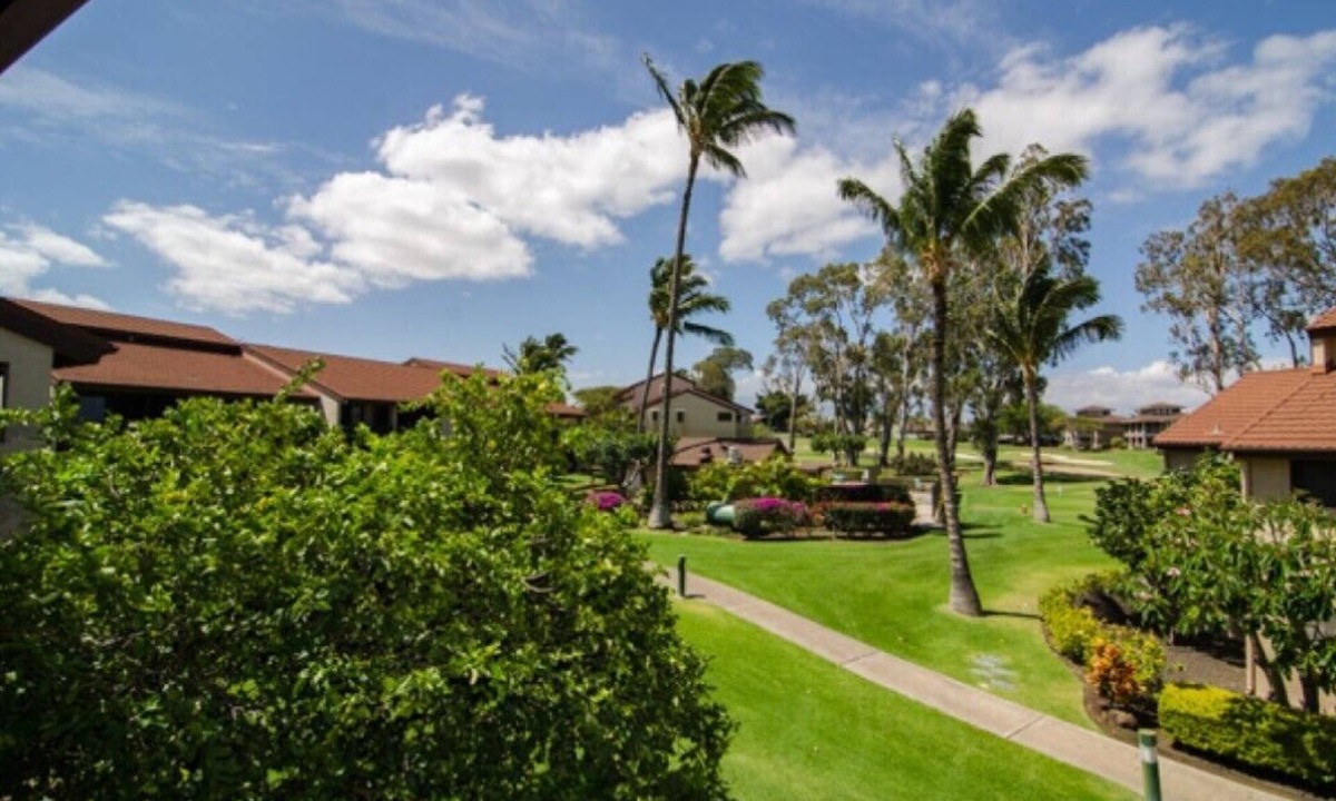 Waikoloa Village Condo | Top-Floor 2-Bed, 2-Bath Retreat with Stunning Ocean & Golf Course Views!