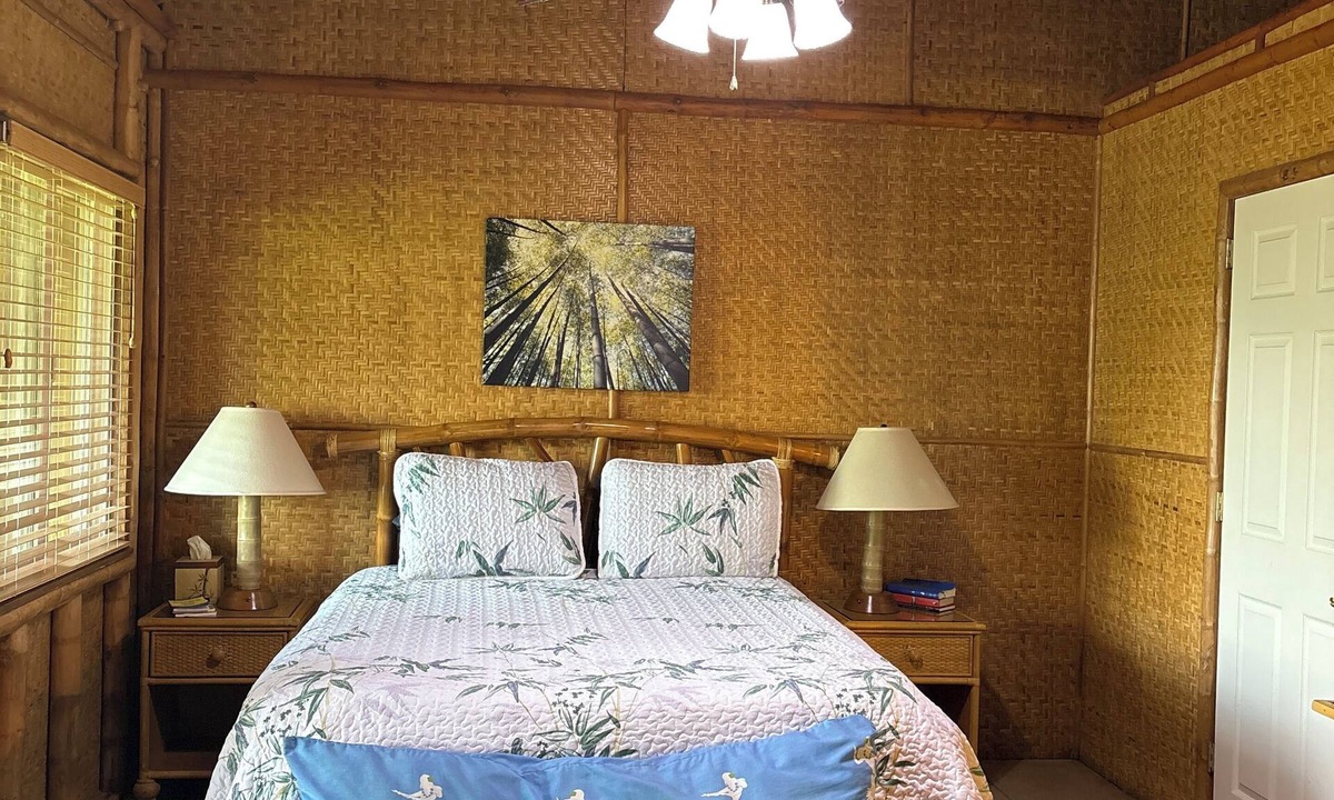 Haiku Bed & Breakfast | Tropical bamboo refuge in upcountry Maui! Bamboo Heaven Maui LLC BBPH 2012/0003