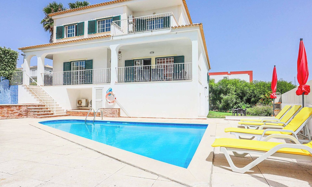 Monte Raposo Villa | Villa Ash - Four Bedroom Villa, Sleeps 8