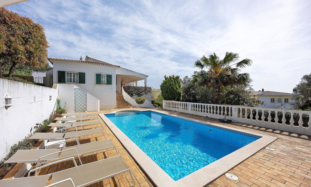 Luz Villa | Villa 'Monte Lemos 35' with Sea View, Wi-Fi and Air Conditioning