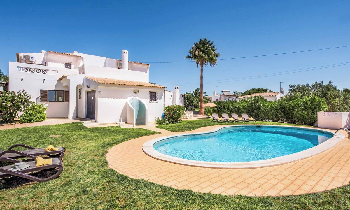 Sesmarias Villa | Villa Severino - Four Bedroom Villa, Sleeps 6