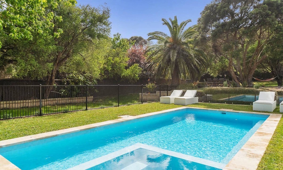 Rye House | Villa Syrene Pool and Spa Retreat