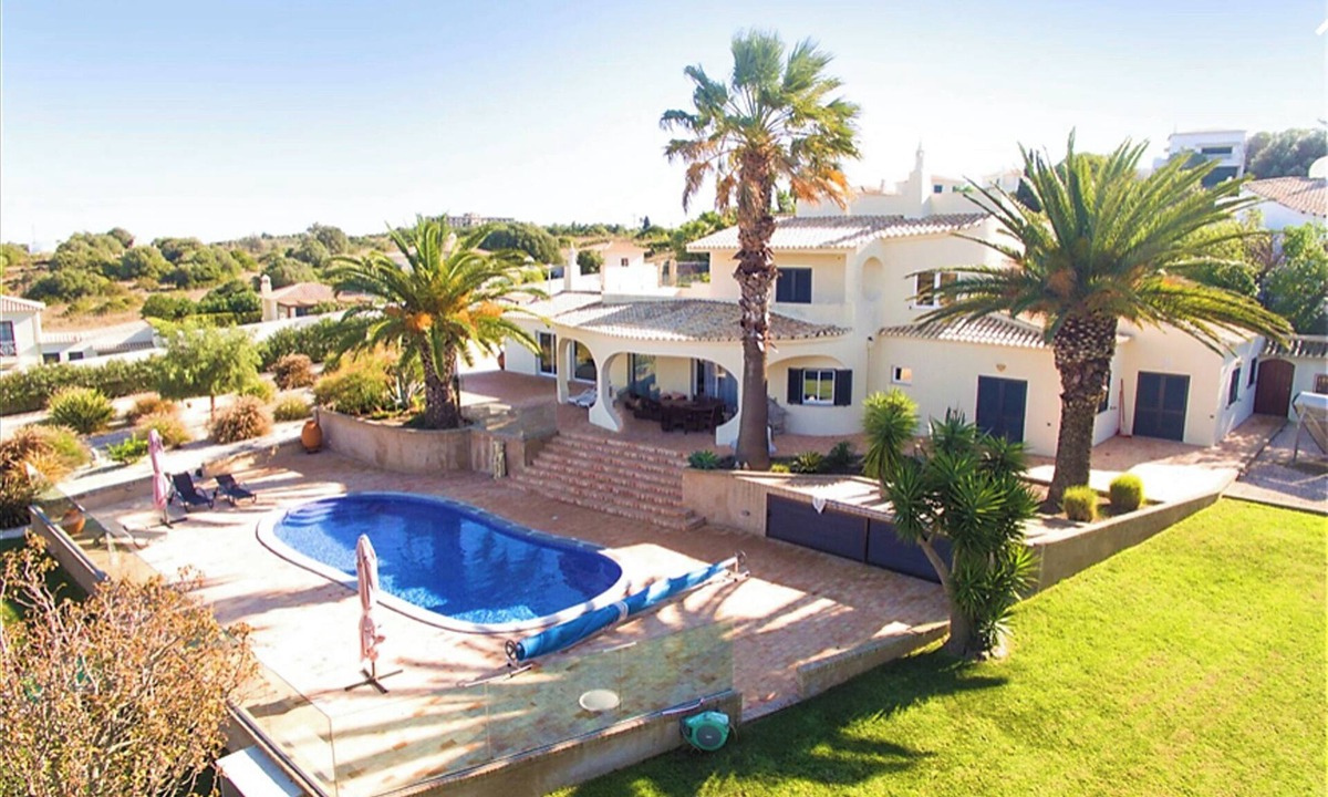 Praia da Luz Villa | Villa with pool and view in Luz/Lagos