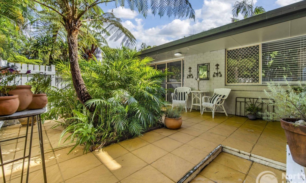 Brunswick Heads Apartment | Vue Du Jardin, TOP NOTCH