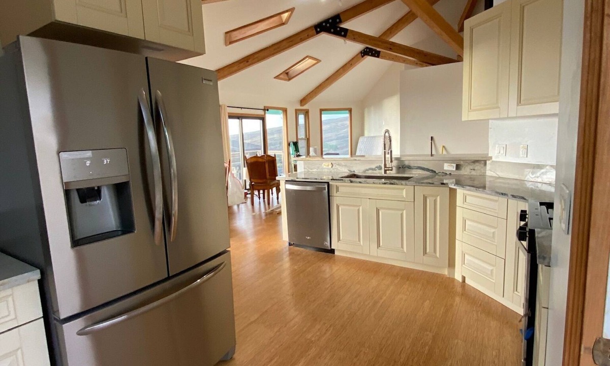 Kamuela Cottage | Waimea/Kawaihae dry side with breathtaking ocean view and sunset.