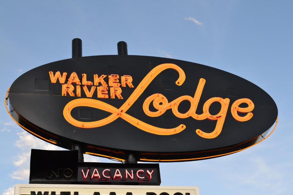 Bridgeport Hotel | Walker River Lodge