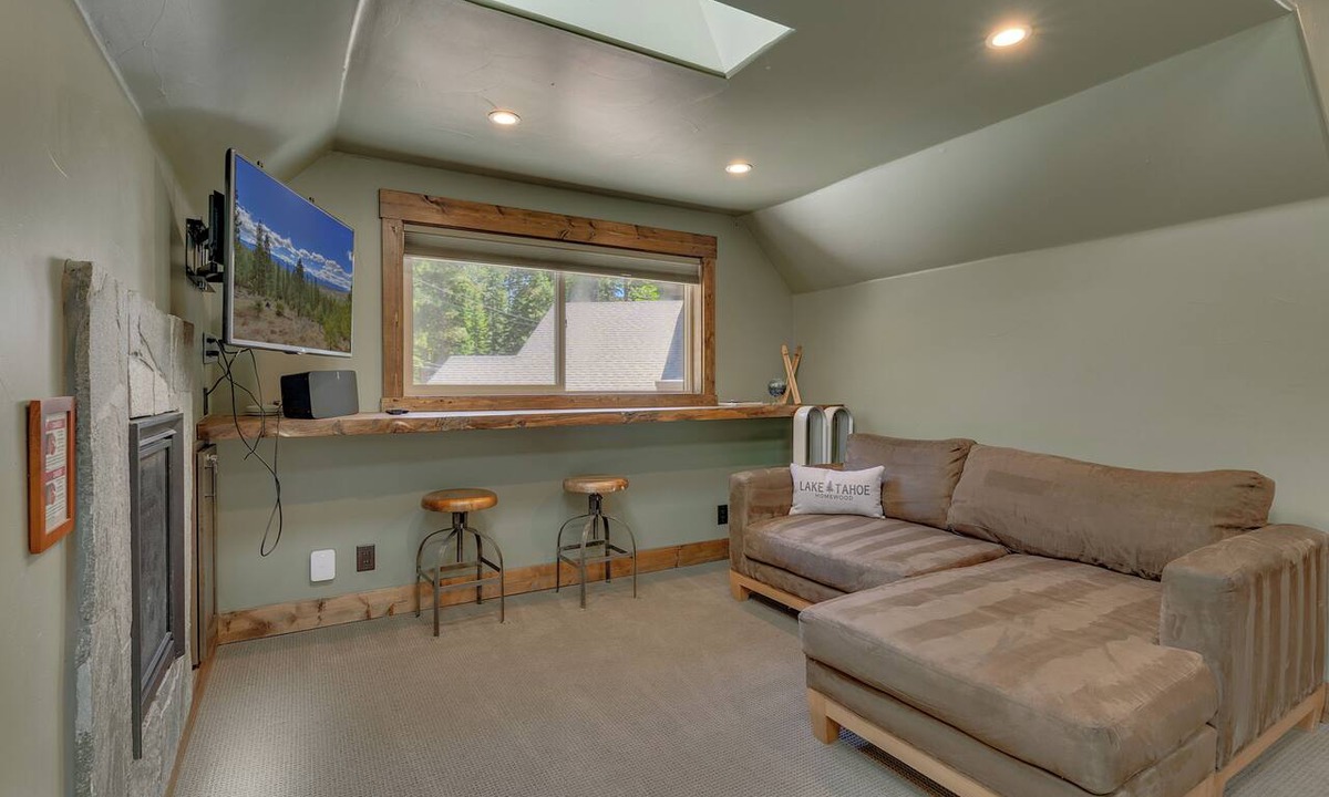 Tahoe Pines Apartment | Walnut Woods: Studio, 1 BA Apartment in Homewood, Sleeps 2