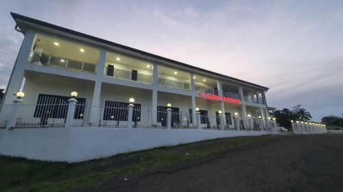 Labasa Hotel | White Diamond Apartment