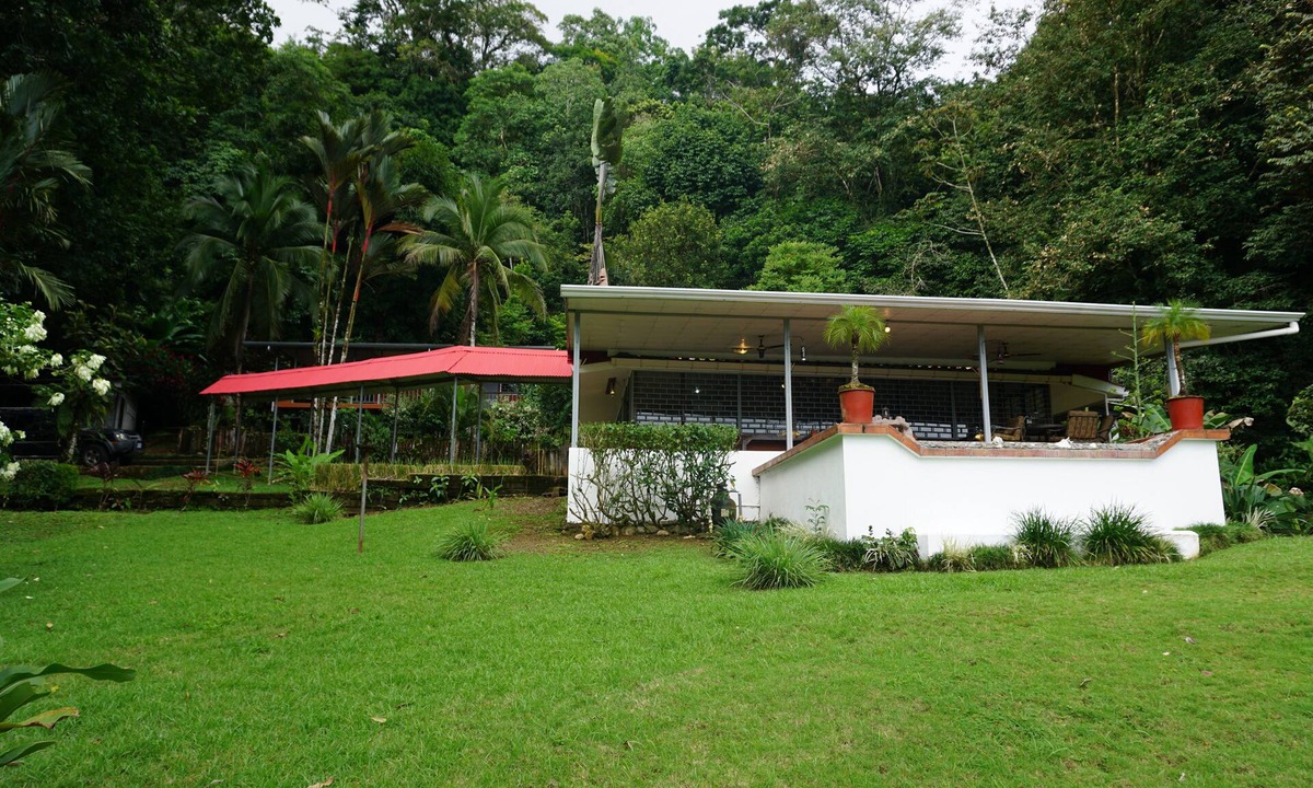 Quebrada La Gamba House | Wonderful retreat AC,TV,Internet! Beautiful Gulf View!