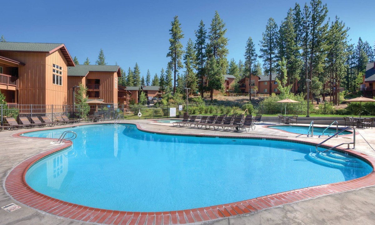 Round Hill Village Condo | Wyndham South Shore | Two 1BR/1BA Suites