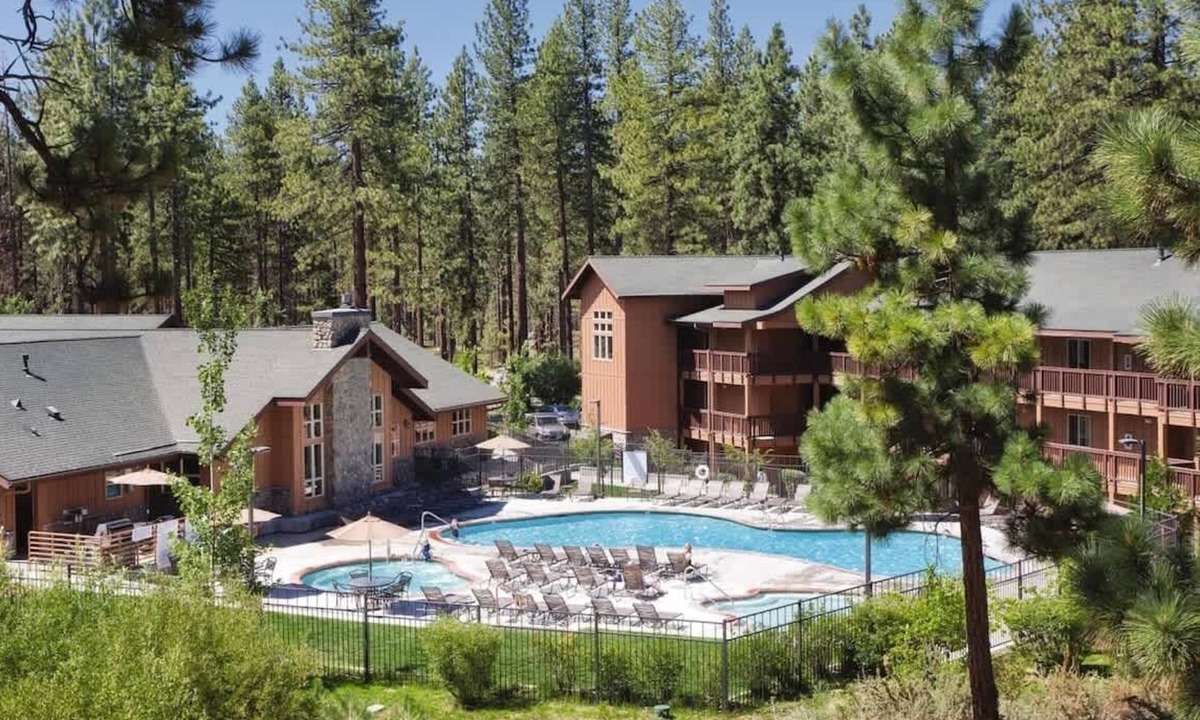 Round Hill Village Condo | Wyndham South Shore | Two 3BR/2BA Suites