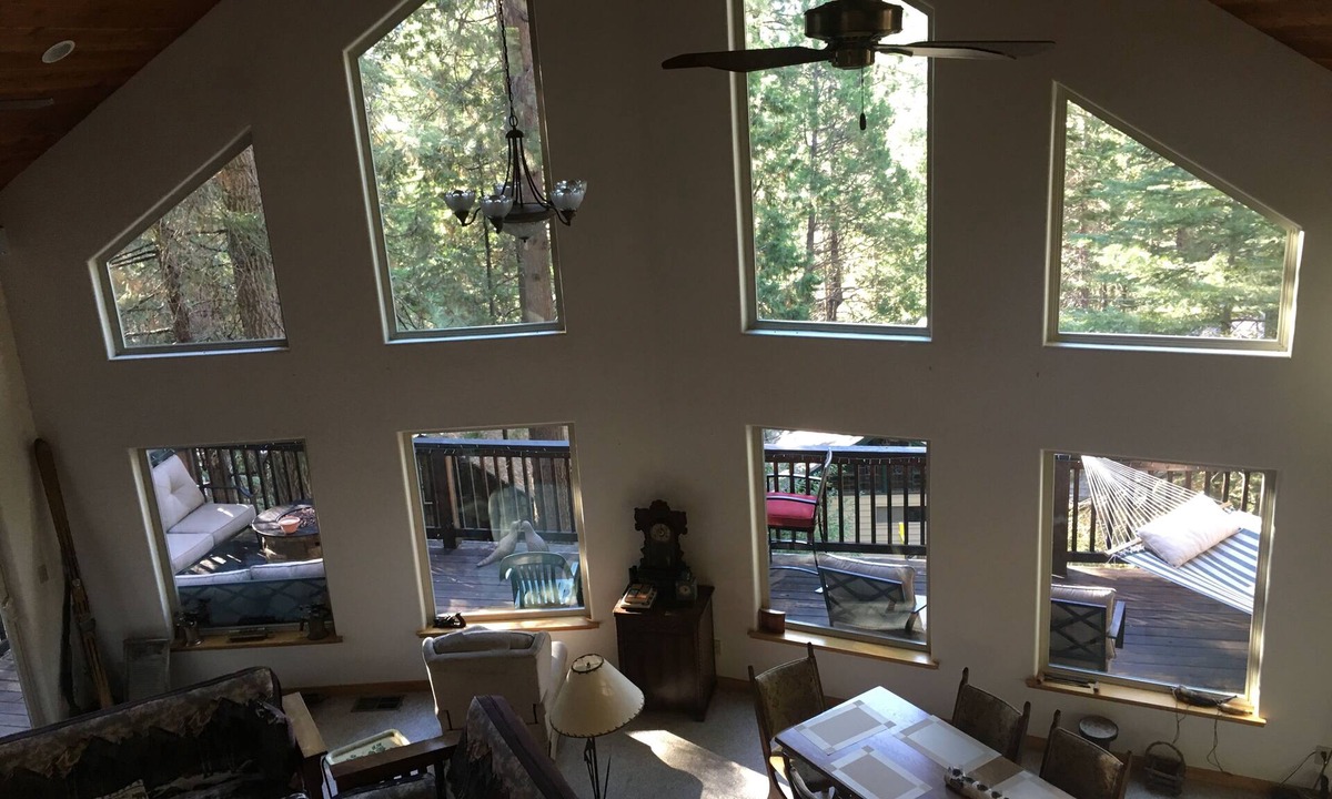 Sugar Pine Cabin | YOSEMITE Sugar Pine Cabin, 7 Miles To Park South Entrance 50 Amp EV outlet