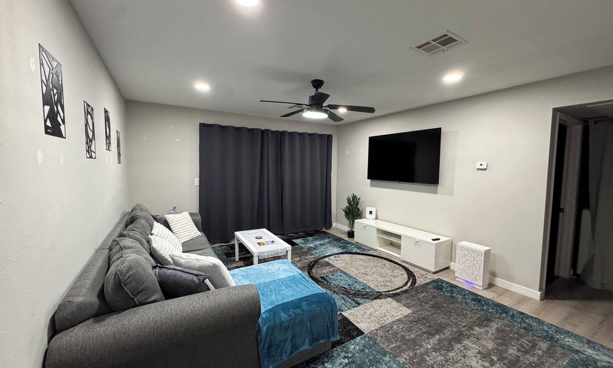 Summerlin Condo | Zen Den with Pool!