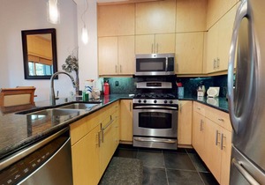 142 m² Condo ∙ 3 bedrooms ∙ 6 guests