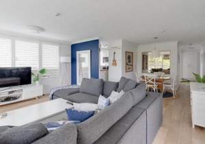 Beachy, Bright, and the Best Location on the GC!