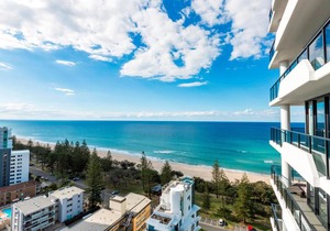 Boardwalk Burleigh Beach
