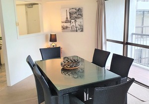 Burleigh Esplanade Apartments