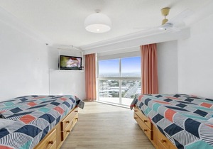 Burleigh Surf Spectacular Views from all Rooms