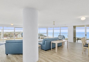 Burleigh Surf Spectacular Views from all Rooms