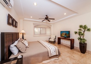Crystal Sands, Luxury Living on the white Sands of Playa Langosta