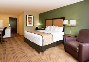 Extended Stay America Suites - Santa Barbara - Calle Real