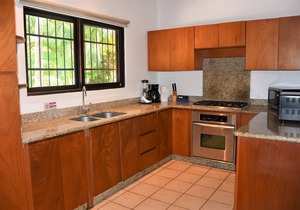 Quiet villa with private pool in Playa Langosta near Tamarindo