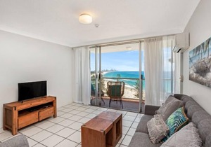 The apartment in the heart of Burleigh, in Burleigh. Level3!