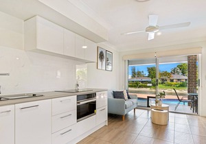 Waterfront Hide-Out