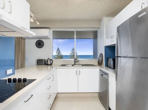 Esplanade | Burleigh Heads