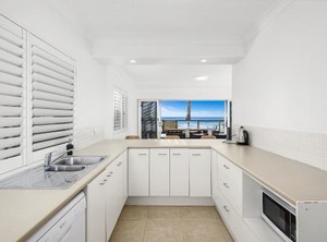 Gold Coast Mansion | Main Beach
