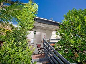 Chevron Renaissance Surfers Paradise | Helensvale