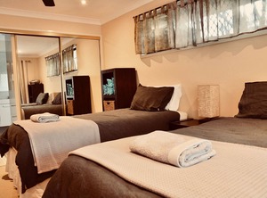 Homestay | Robina