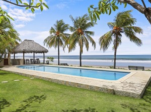 Villas Iguana Beachfront | Rancho Santana